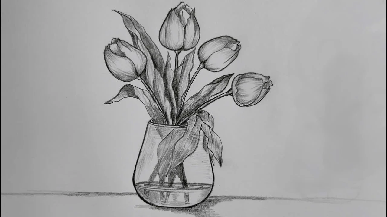How to draw a vase of tulips with a pencil/Cách vẽ lọ hoa tulip với bút chì